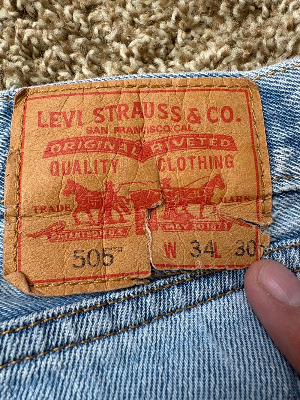Levi's 505 Regular Fit Straight Leg Light Wash Jeans Mens Size 34x30